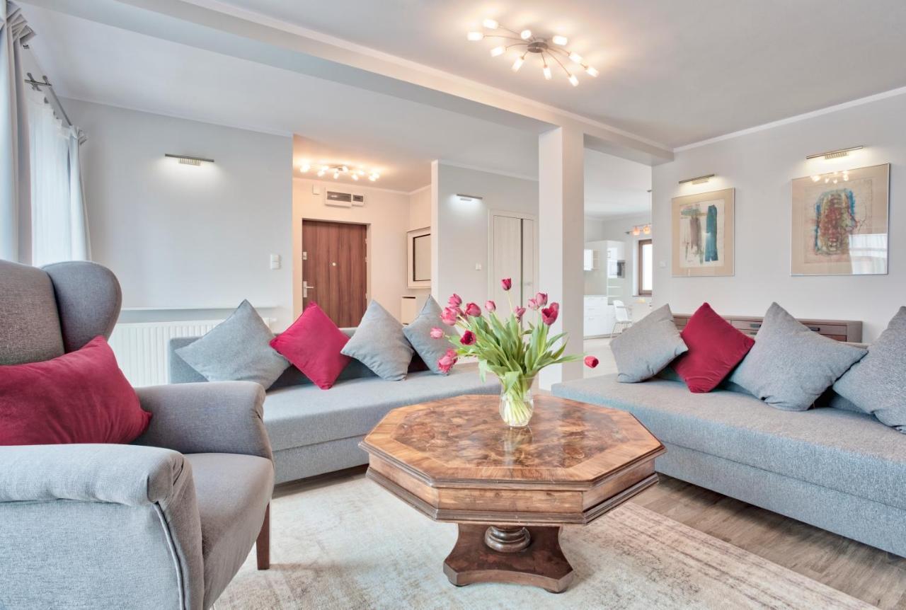 Family Apartment By Tyzenhauz Cracovie Extérieur photo