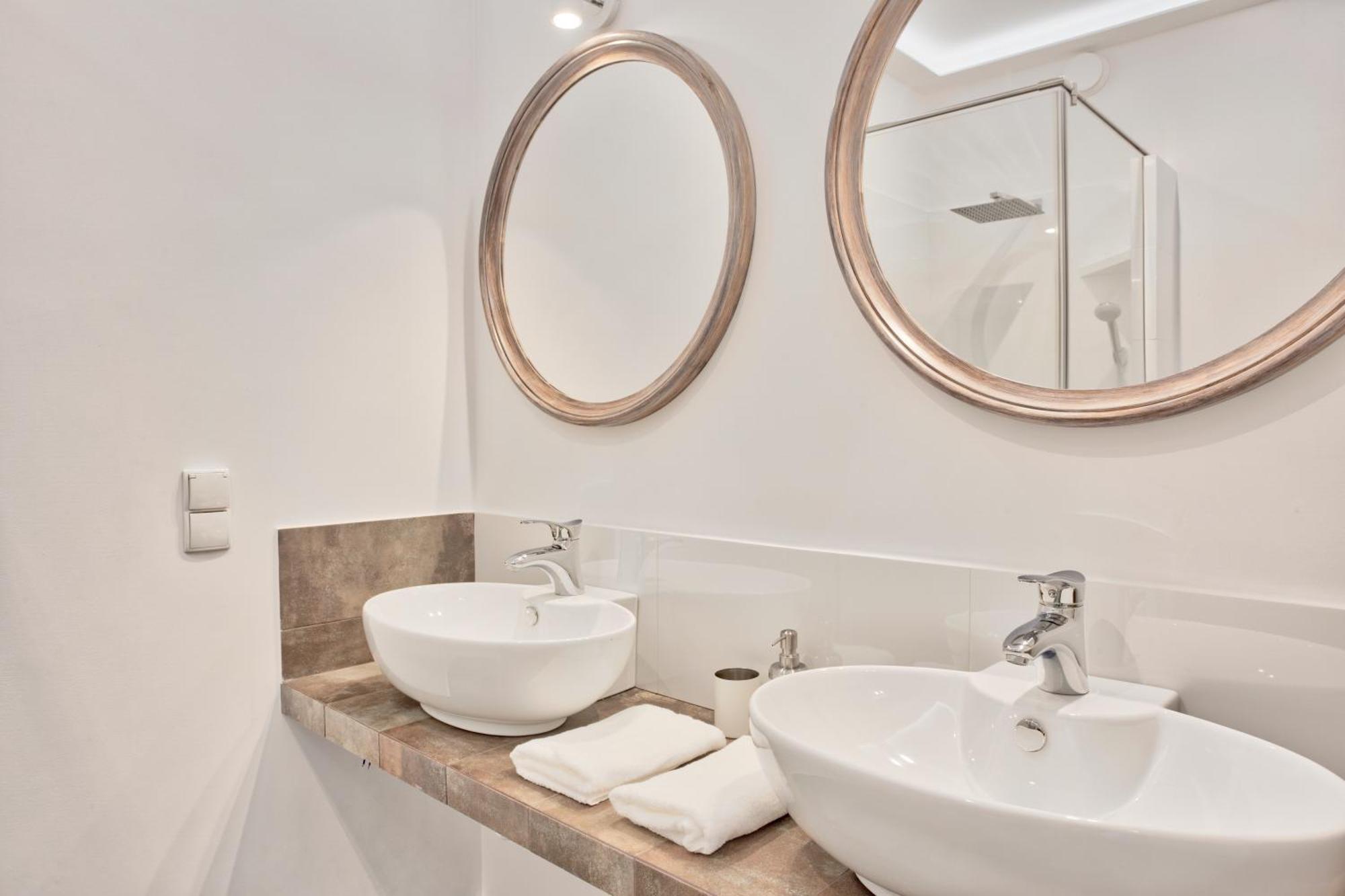 Family Apartment By Tyzenhauz Cracovie Extérieur photo